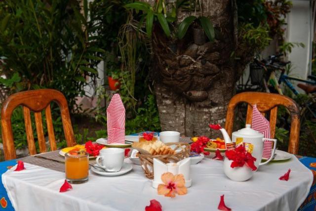 Rising Sun Guesthouse Đảo Đảo La Digue Ngoại thất bức ảnh