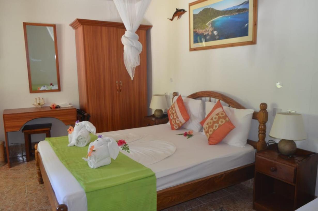 Rising Sun Guesthouse Đảo Đảo La Digue Ngoại thất bức ảnh